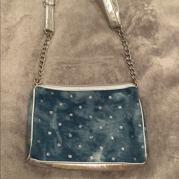 Purse - Picture 2 of 3